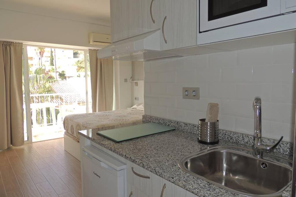 Carihuela Palace Studio 419 Beach - Playa Apartman Torremolinos Kültér fotó